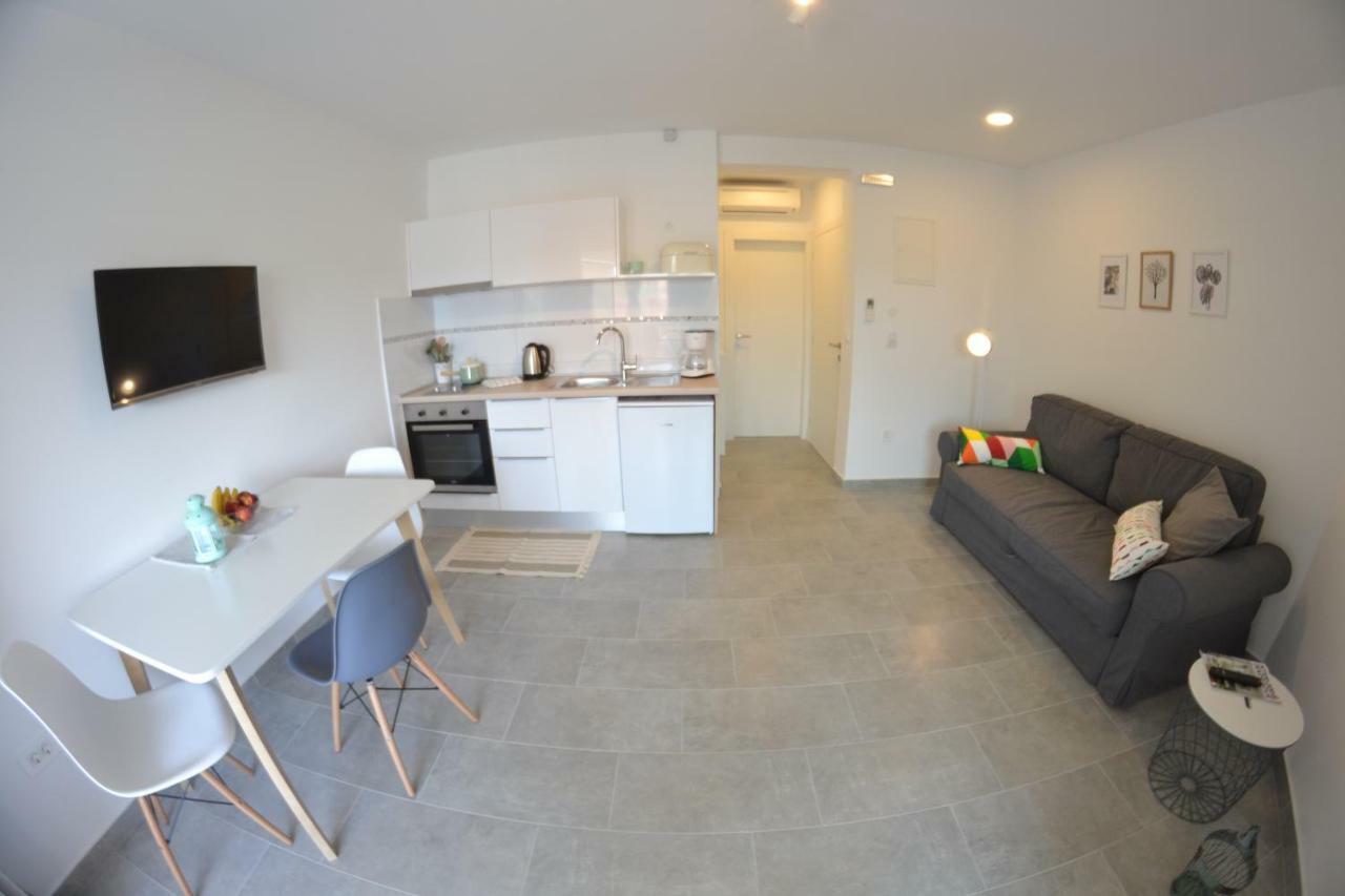 Apartments Nina Ραμπ Εξωτερικό φωτογραφία